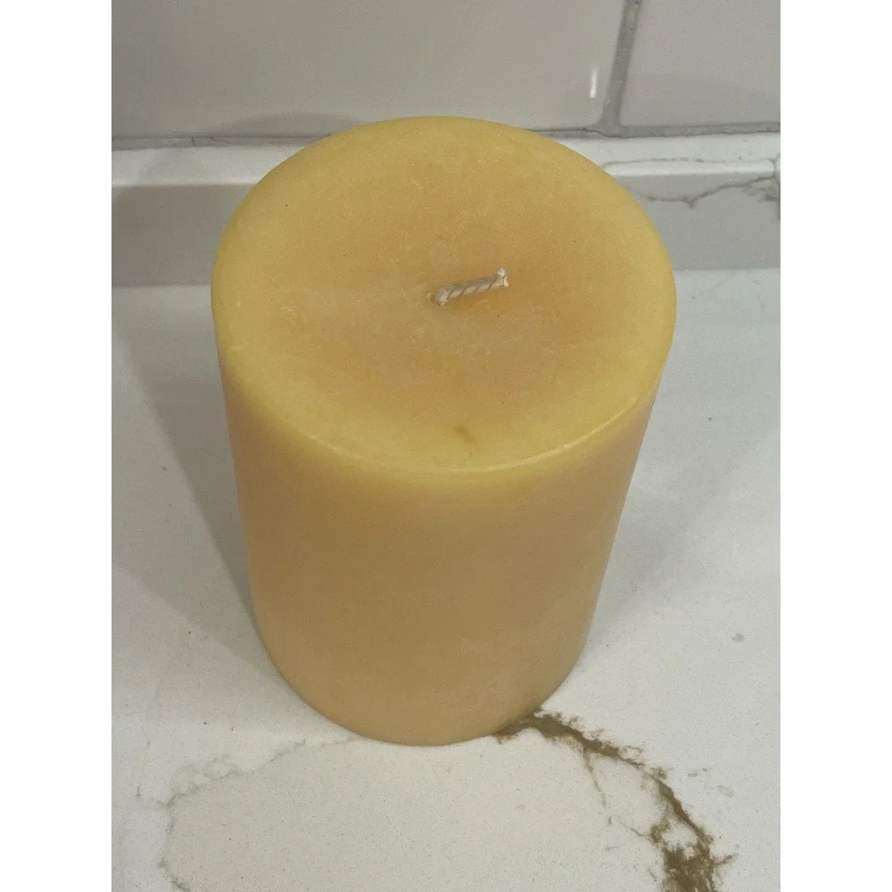 Northern Lights Pillar Candle Unfragranced Lemon Zest 3